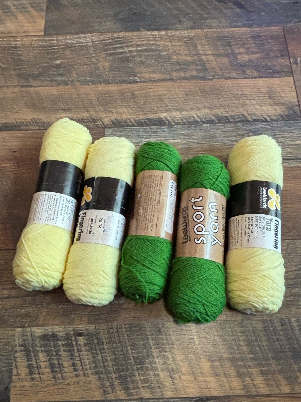 Vtg Lee Wards lot of (5) skeins yarn-(3) pastel yellow & (2) spring green